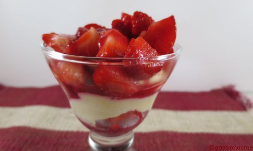 Coupes de fraises à la crème de mascarpone